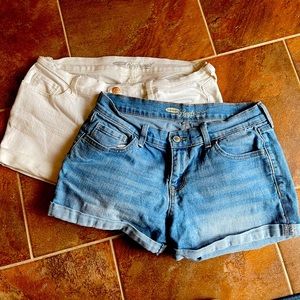 Old Navy Boyfriend Shorts Denim Size 4